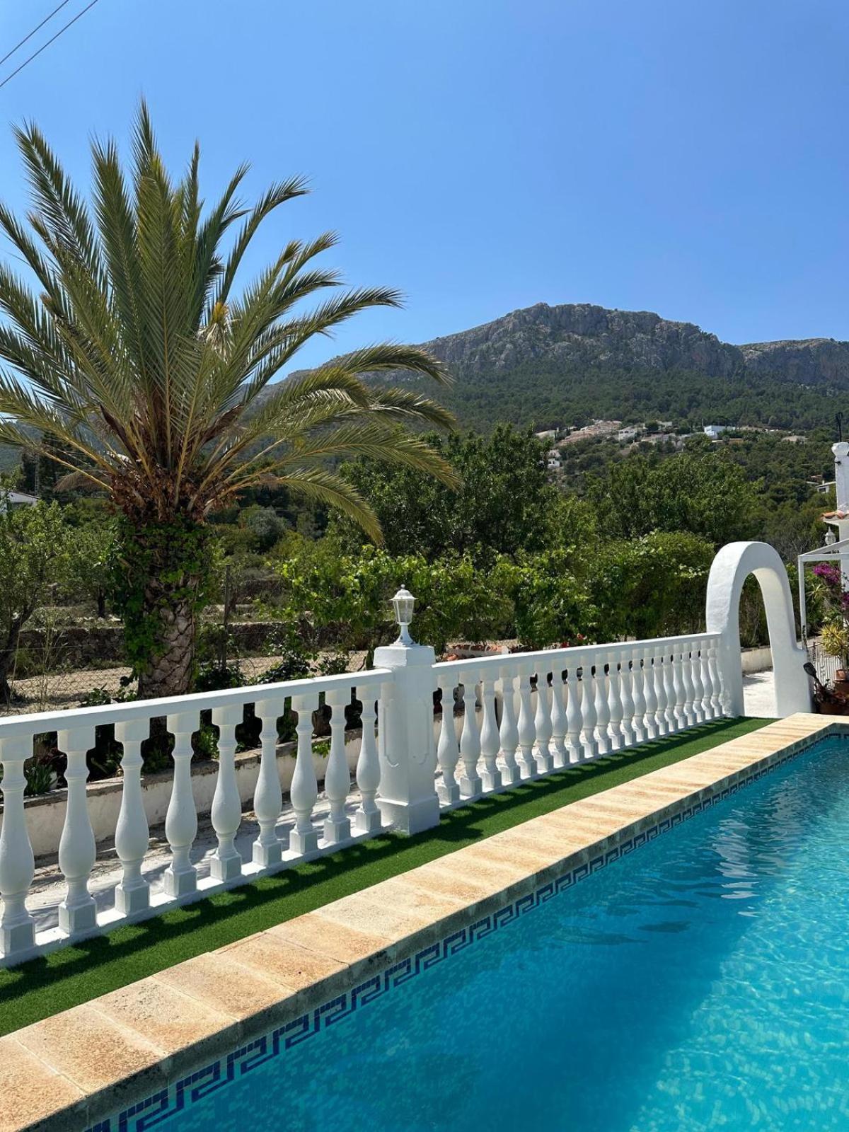 Villa Corralets كاليبي المظهر الخارجي الصورة