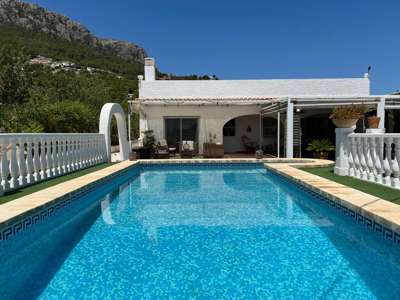 Villa Corralets كاليبي المظهر الخارجي الصورة